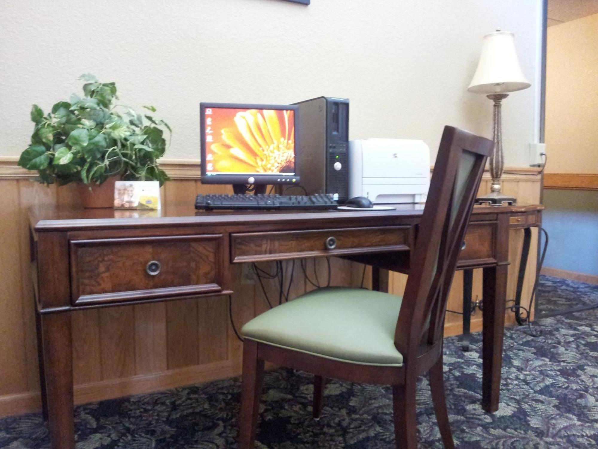Cobblestone Hotel & Suites - Wisconsin Rapids Bagian luar foto